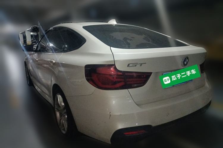 Used BMW 3 Series GT 2019 320i M Sport Package Rear Left 45 Deg