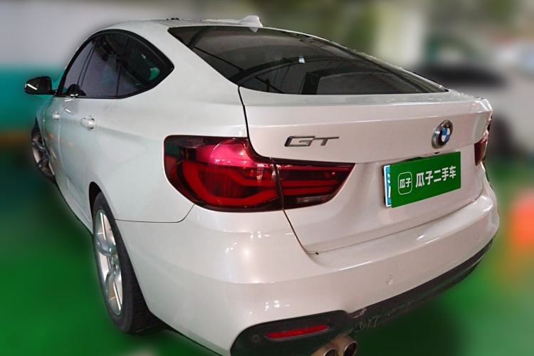 Used BMW 3 Series GT 2019 320i Sport Edition Rear Left 45 Deg