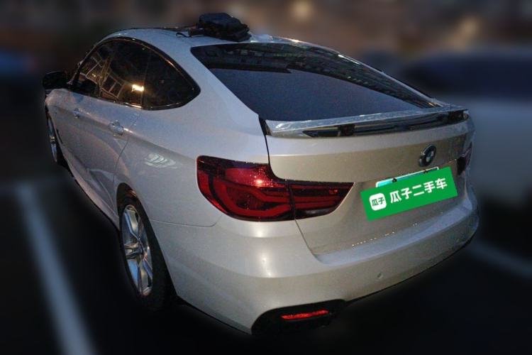 Used BMW 3 Series GT 2019 320i M Sport Package Rear Left 45 Deg