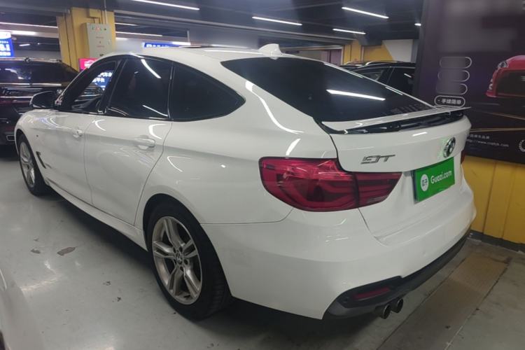 Used BMW 3 Series GT 2019 320i M Sport Rear Left 45 Deg