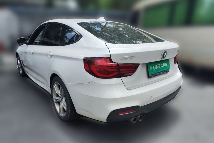 Used BMW 3 Series GT 2019 320i M Sport Package Rear Left 45 Deg