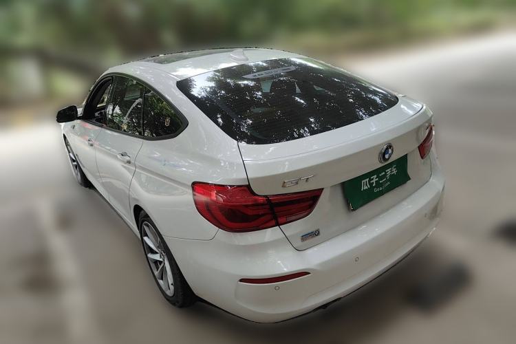 Used BMW 3 Series GT 2019 320i Sport Edition Rear Left 45 Deg