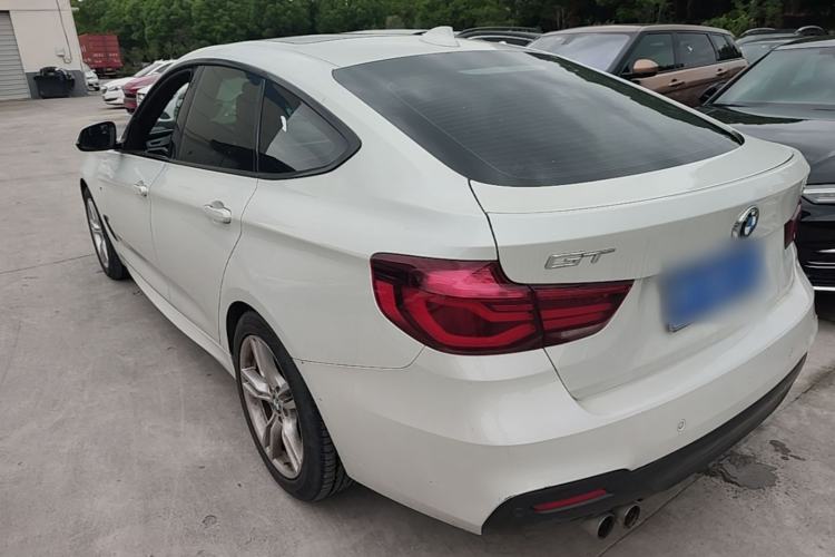 Used BMW 3 Series GT 2019 320i M Sport Package Rear Left 45 Deg