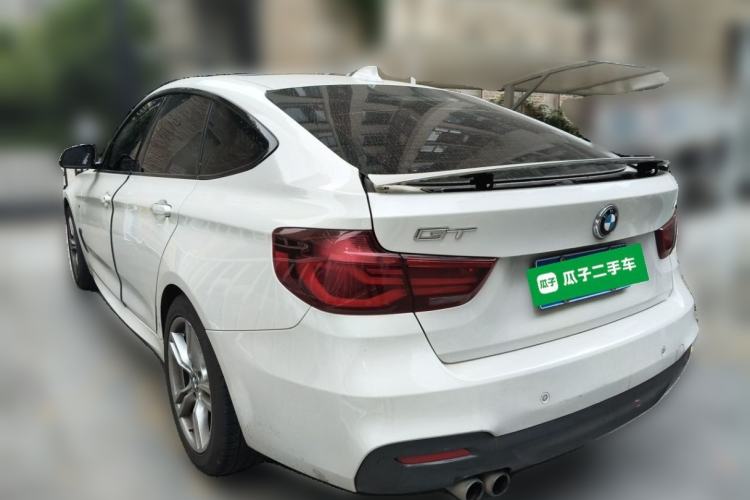 Used BMW 3 Series GT 2019 320i M Sport Package Rear Left 45 Deg