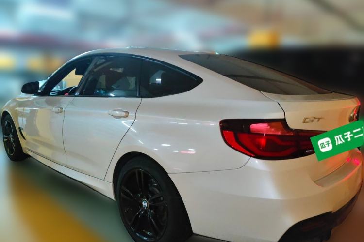 Used BMW 3 Series GT 2019 320i M Sport Night Edition Rear Left 45 Deg