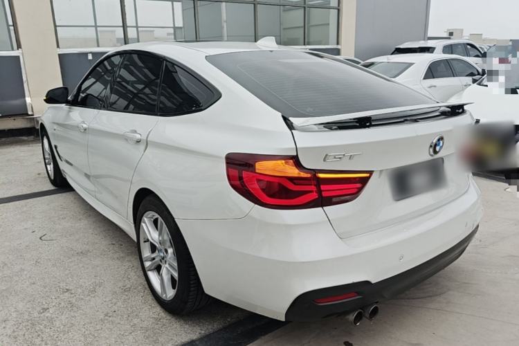 Used BMW 3 Series GT 2019 320i M Sport Package Rear Left 45 Deg