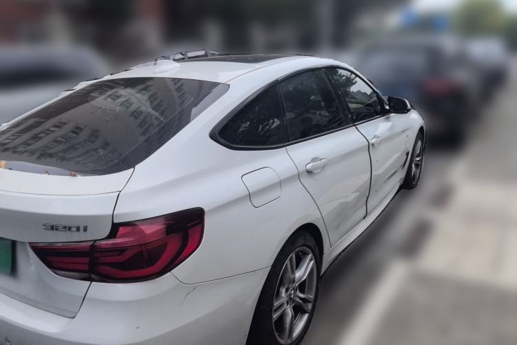 Used BMW 3 Series GT 2019 320i M Sport Package Rear Right 45 Deg