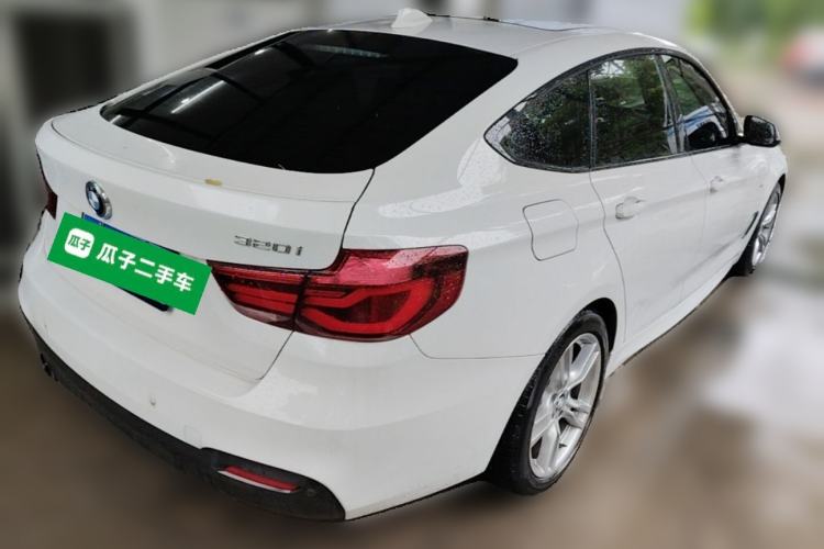 Used BMW 3 Series GT 2019 320i M Sport Package Rear Right 45 Deg