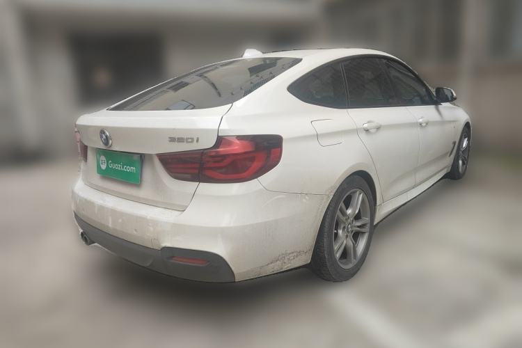 Used BMW 3 Series GT 2019 320i M Sport Package Rear Right 45 Deg
