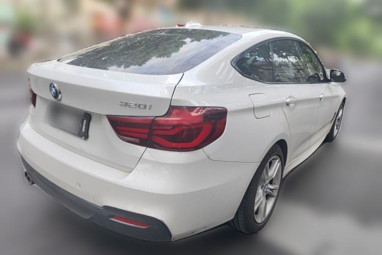 Used BMW 3 Series GT 2019 320i M Sport Package Rear Right 45 Deg