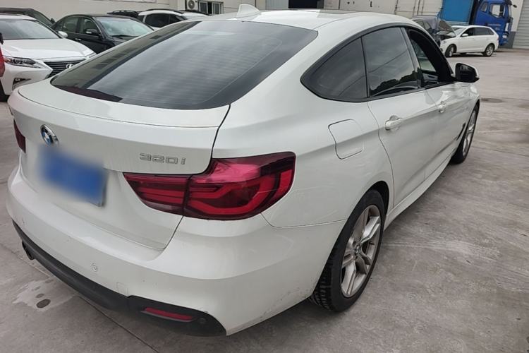 Used BMW 3 Series GT 2019 320i M Sport Package Rear Right 45 Deg
