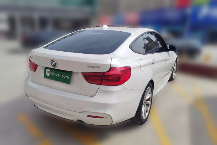 Used BMW 3 Series GT 2019 320i Sport Edition Rear Right 45 Deg