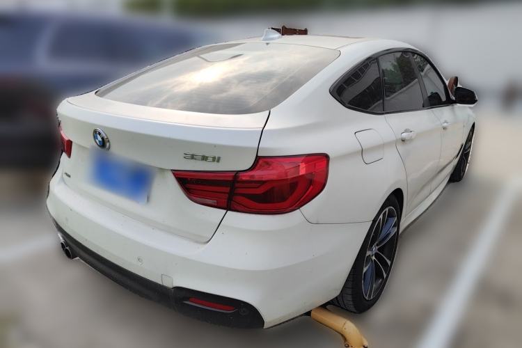 Used BMW 3 Series GT 2019 330i xDrive M Sport Edition Rear Right 45 Deg
