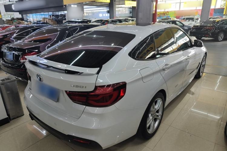 Used BMW 3 Series GT 2019 320i M Sport Package Rear Right 45 Deg