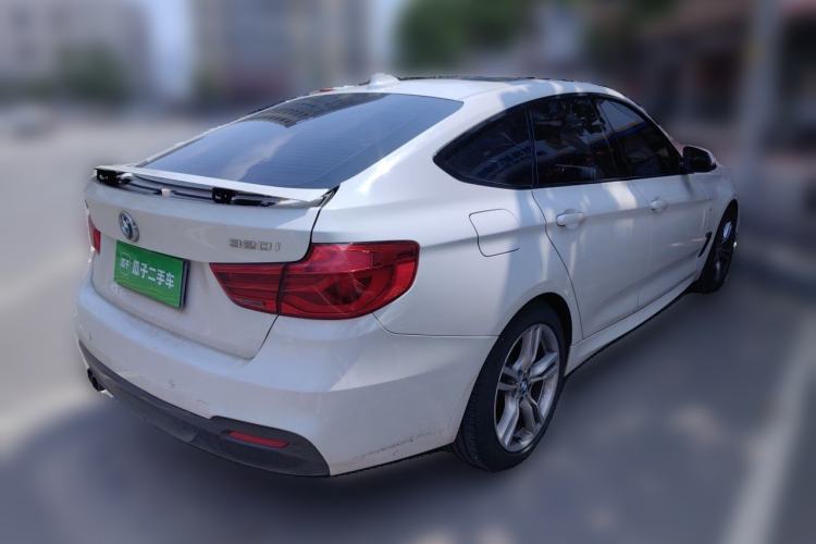 Used BMW 3 Series GT 2019 320i M Sport Rear Right 45 Deg