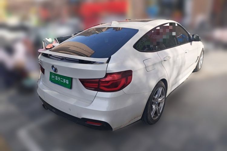 Used BMW 3 Series GT 2019 320i M Sport Package Rear Right 45 Deg