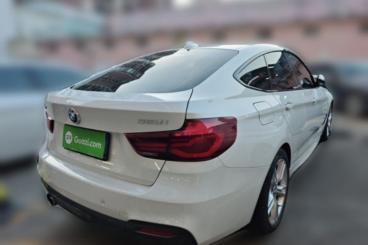 Used BMW 3 Series GT 2019 320i M Sport Package Rear Right 45 Deg