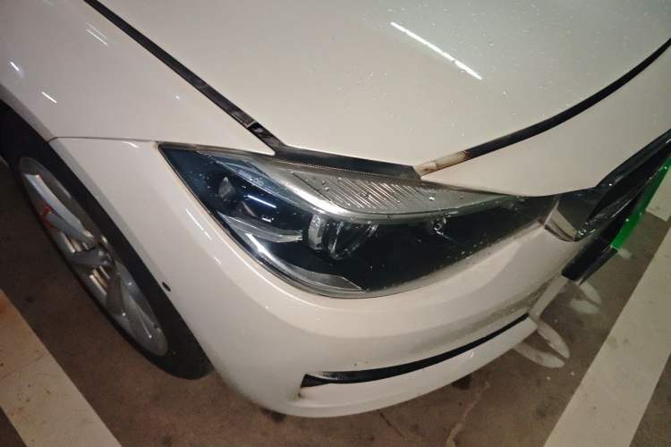 Used BMW 3 Series GT 2019 320i Sport Edition Right Front Headlight