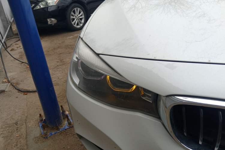 Used BMW 3 Series GT 2019 320i M Sport Package Right Front Headlight