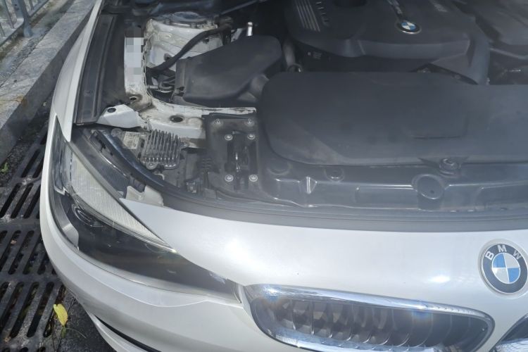 Used BMW 3 Series GT 2019 320i Sport Edition Right Front Headlight