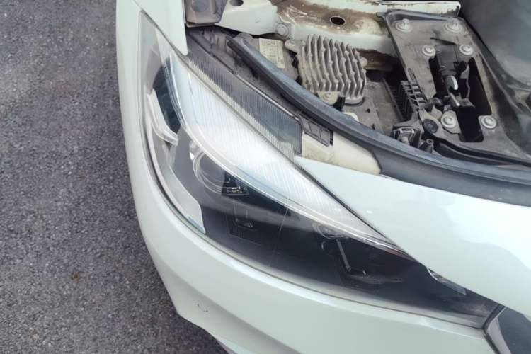 Used BMW 3 Series GT 2019 320i M Sport Package Right Front Headlight
