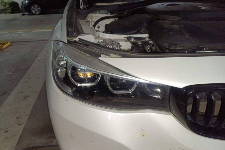 Used BMW 3 Series GT 2019 320i M Sport Night Edition Right Front Headlight