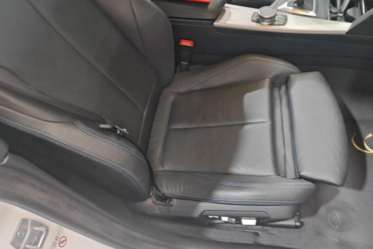 Used BMW 3 Series GT 2019 320i M Sport Right Front Seat