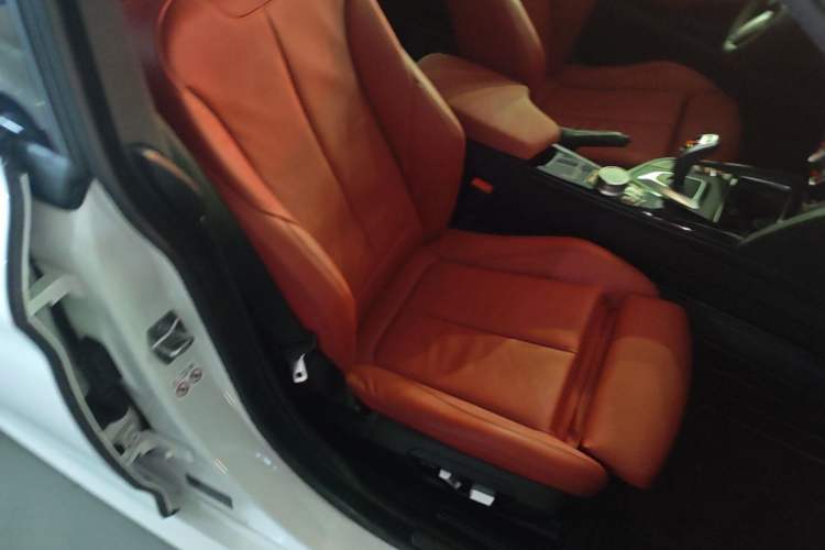 Used BMW 3 Series GT 2019 320i M Sport Night Edition Right Front Seat