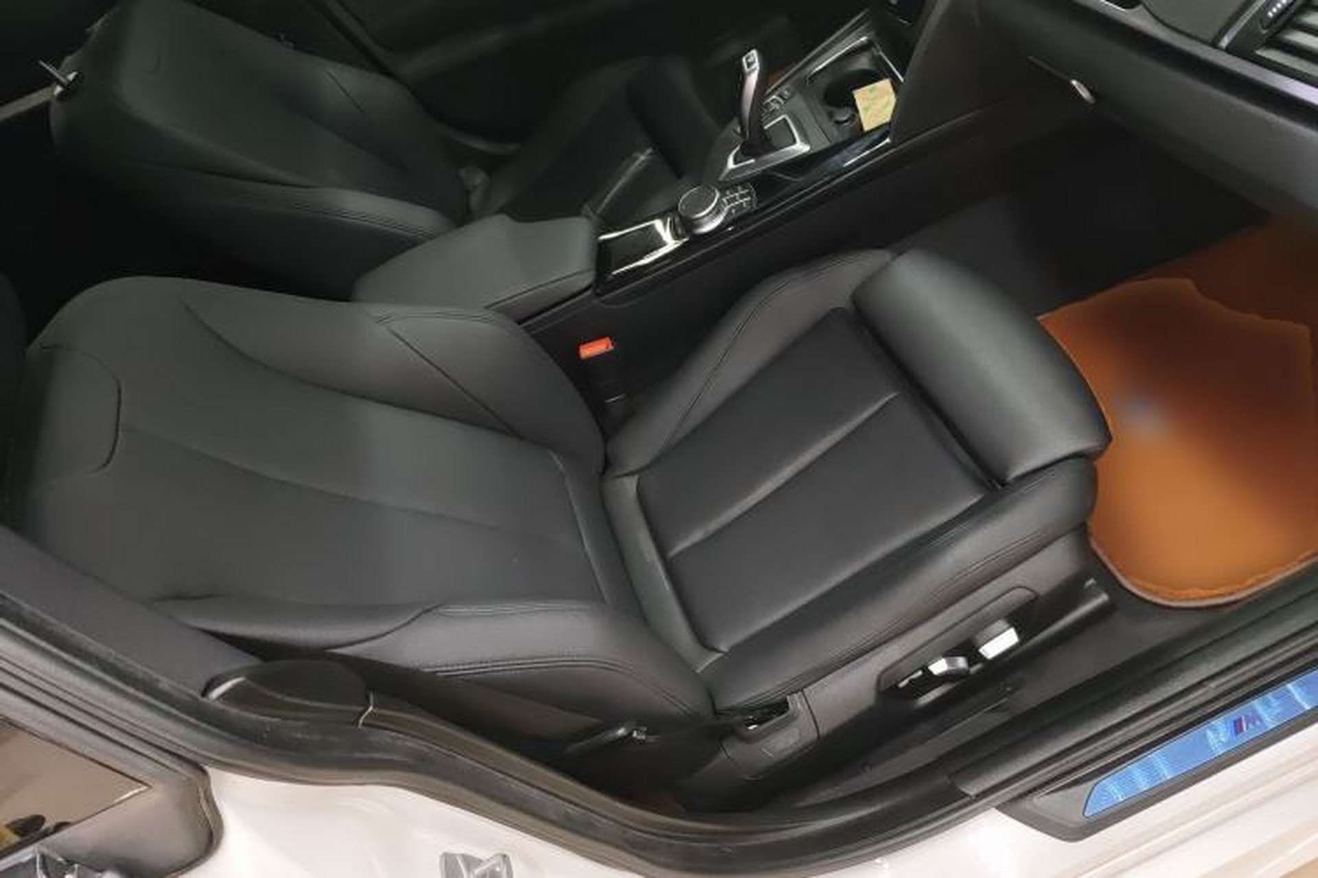 Used BMW 3 Series GT 2019 320i M Sport Package Right Front Seat