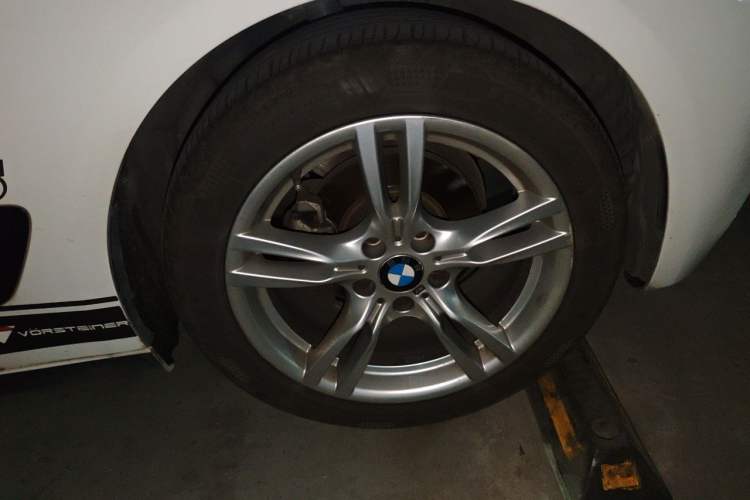 Used BMW 3 Series GT 2019 320i M Sport Right Front Wheel Hub