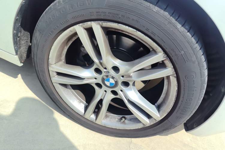 Used BMW 3 Series GT 2019 320i M Sport Package Right Front Wheel Hub