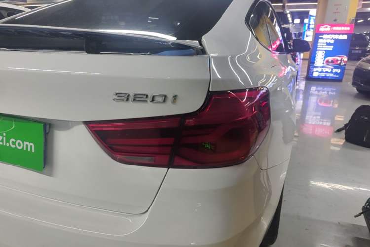 Used BMW 3 Series GT 2019 320i M Sport Right Rear Taillight
