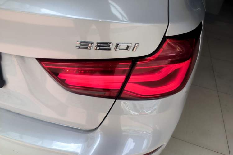 Used BMW 3 Series GT 2019 320i Sport Edition Right Rear Taillight