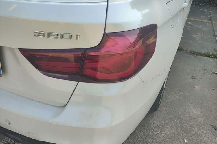 Used BMW 3 Series GT 2019 320i M Sport Package Right Rear Taillight