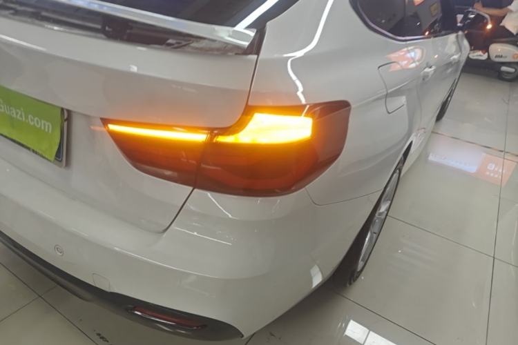 Used BMW 3 Series GT 2019 320i M Sport Package Right Rear Taillight