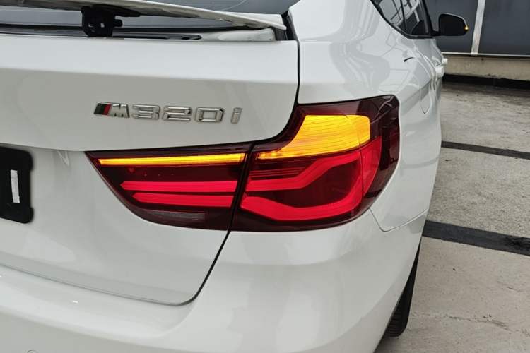 Used BMW 3 Series GT 2019 320i M Sport Package Right Rear Taillight