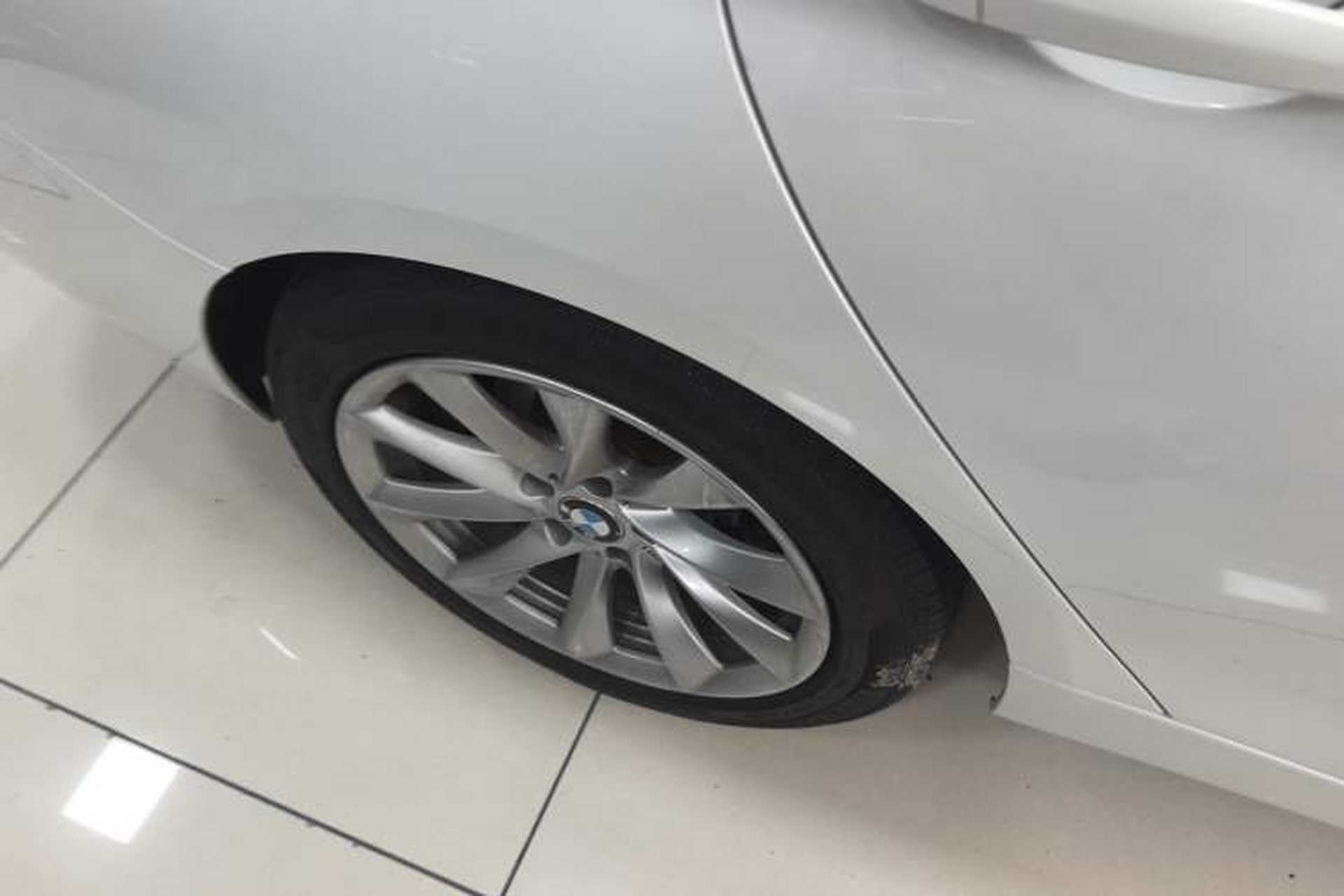Used BMW 3 Series GT 2019 320i Sport Edition Right Rear Wheel Hub