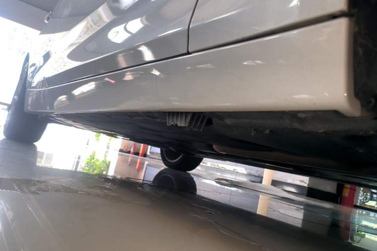 Used BMW 3 Series GT 2019 320i Sport Edition Right Side Sill