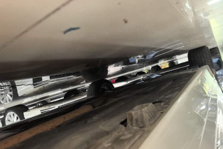 Used BMW 3 Series GT 2019 320i Sport Edition Right Side Sill