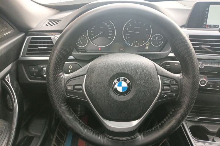 Used BMW 3 Series GT 2019 320i Sport Edition Steering Wheel