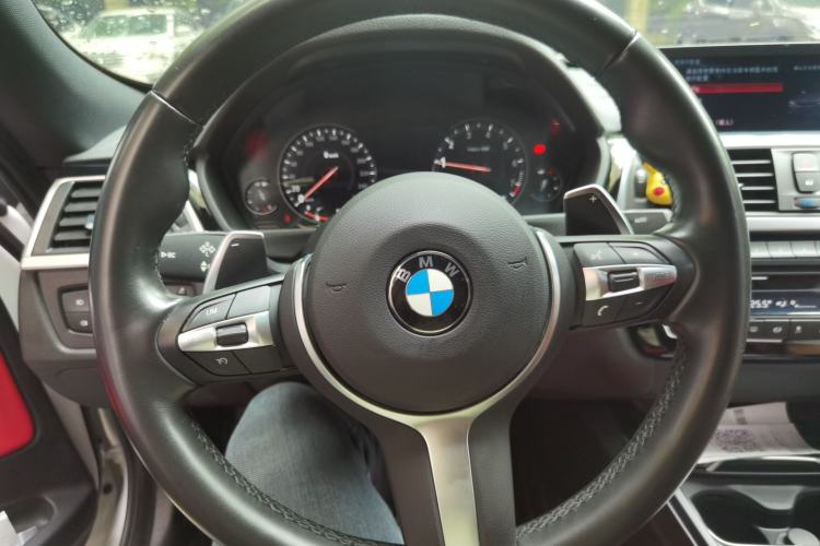 Used BMW 3 Series GT 2019 320i M Sport Night Edition Steering Wheel