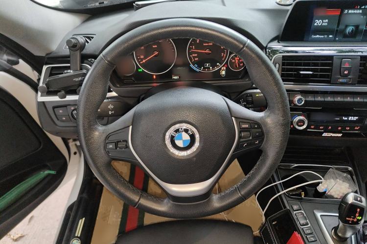 Used BMW 3 Series GT 2019 320i Sport Edition Steering Wheel