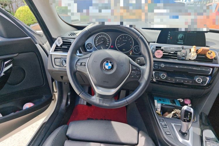 Used BMW 3 Series GT 2019 320i Sport Edition Steering Wheel