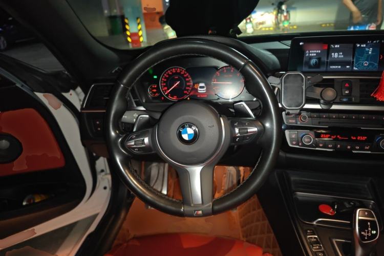 Used BMW 3 Series GT 2019 330i xDrive M Sport Edition Steering Wheel