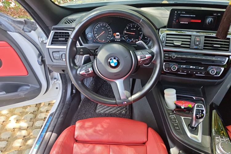Used BMW 3 Series GT 2019 320i M Sport Night Edition Steering Wheel