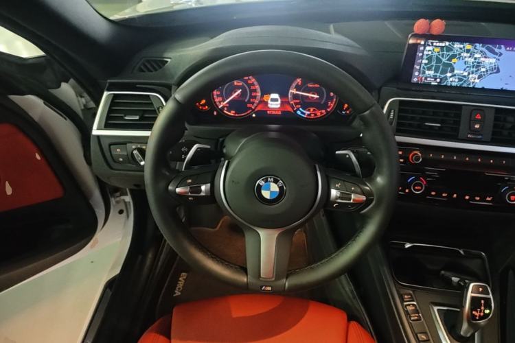 Used BMW 3 Series GT 2019 320i M Sport Night Edition Steering Wheel