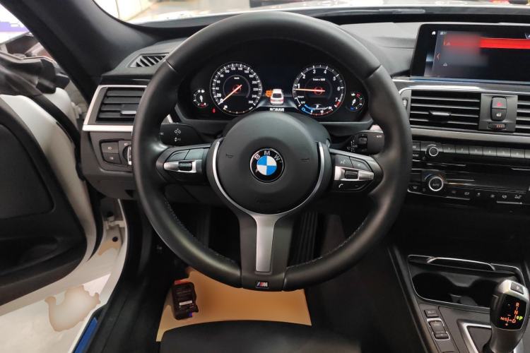 Used BMW 3 Series GT 2019 320i M Sport Package Steering Wheel