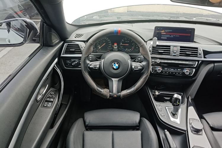 Used BMW 3 Series GT 2019 320i M Sport Package Steering Wheel