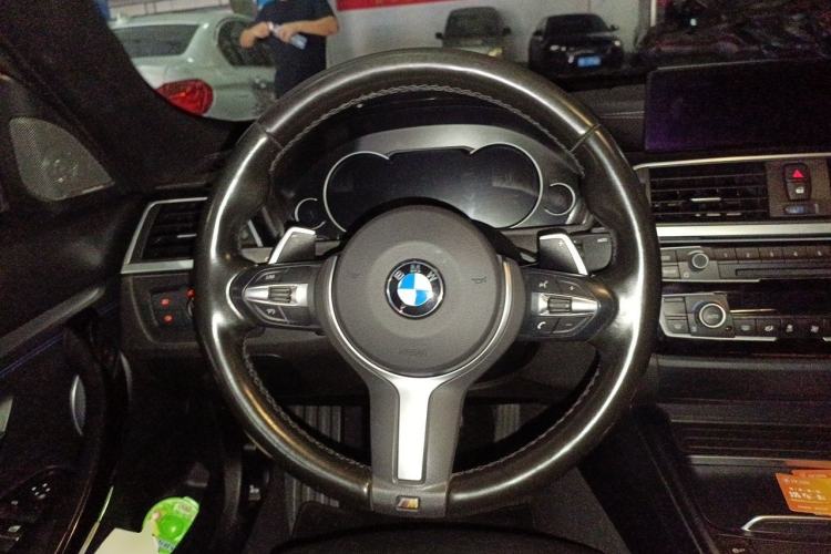 Used BMW 3 Series GT 2019 320i M Sport Night Edition Steering Wheel