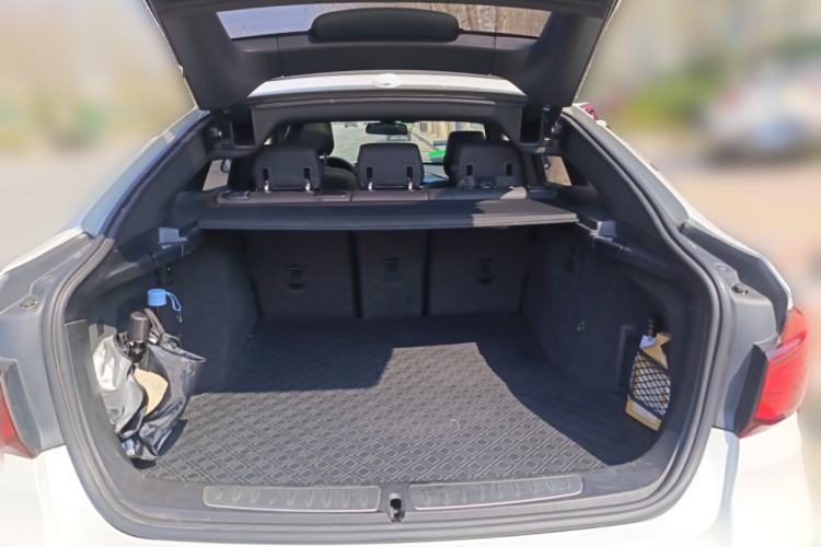 Used BMW 3 Series GT 2019 320i M Sport Package Trunk